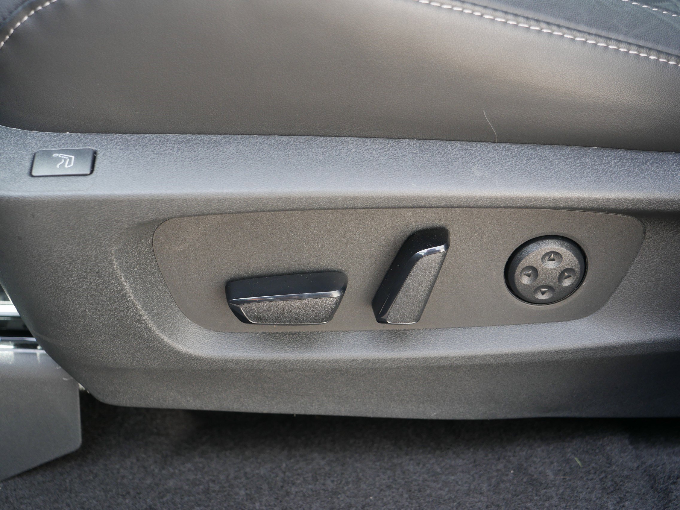 Certified 2025 INFINITI QX60 Autograph w/ Cargo Package image 20