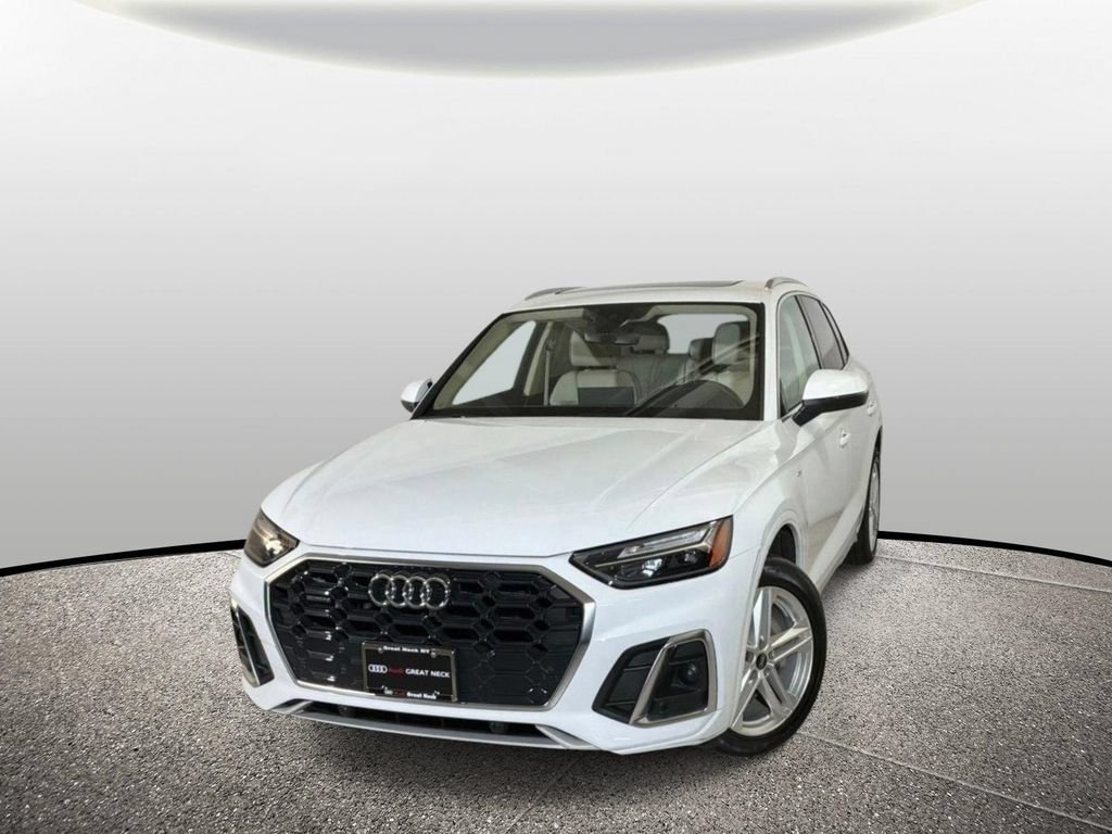 Used 2023 Audi Q5 e Premium w/ Convenience Package