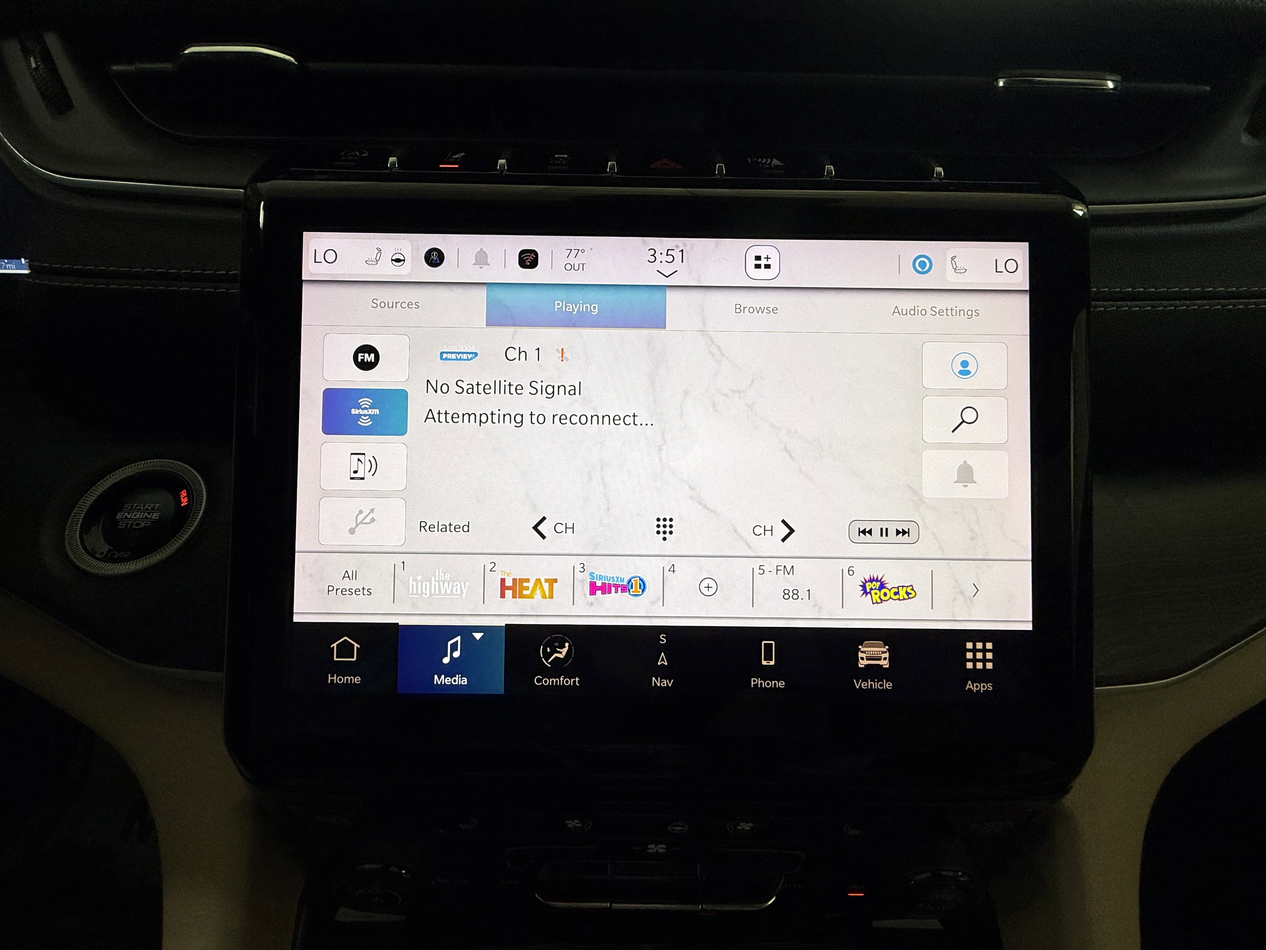 Used 2024 Jeep Grand Cherokee L Limited w/ Luxury Tech Group II AWD/4WD image 30