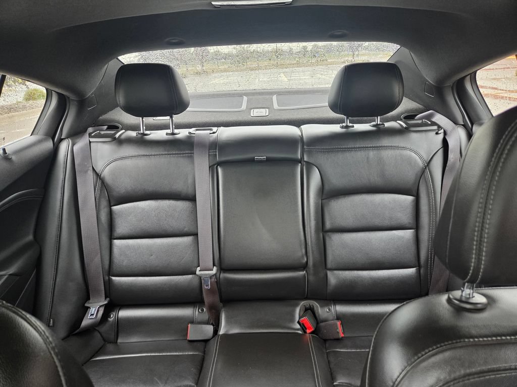 Used 2017 Chevrolet Cruze Premier FWD image 33