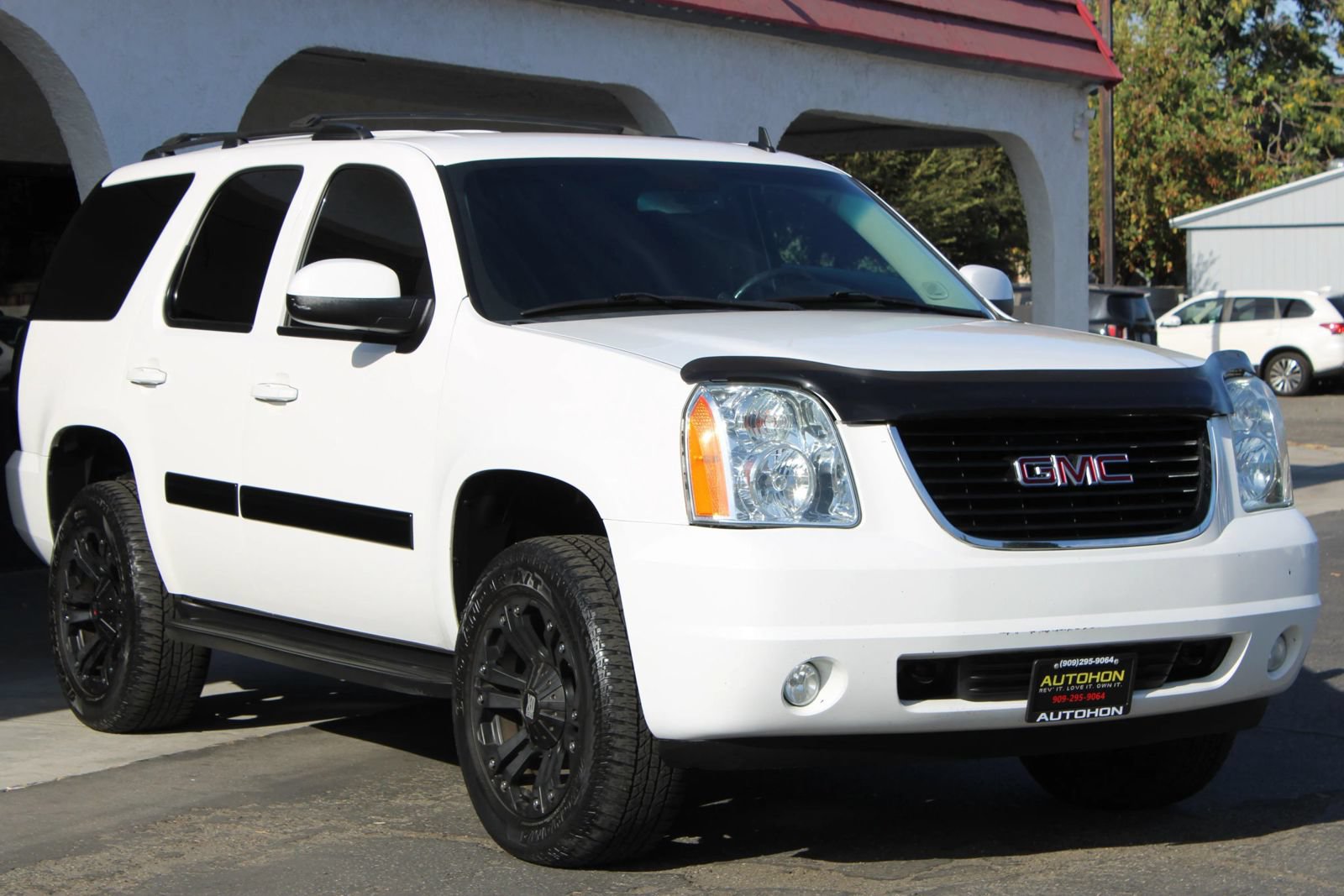 Used 2013 GMC Yukon SLT AWD/4WD image 3