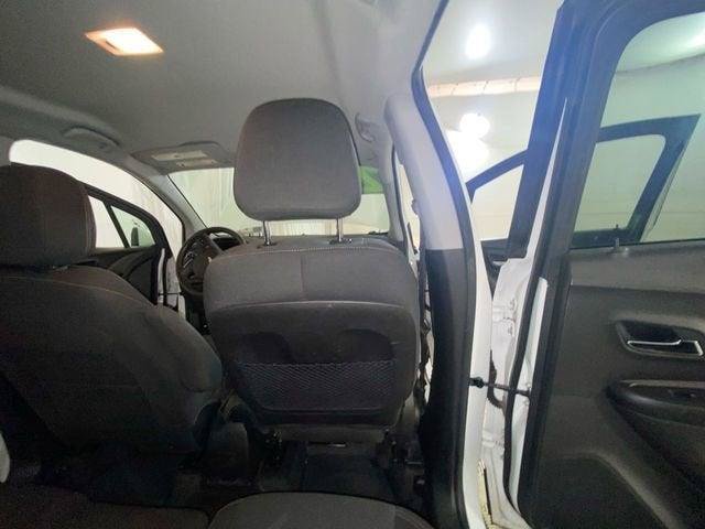 Used 2021 Chevrolet Trax LS w/ Tint and Cruise Package FWD image 35