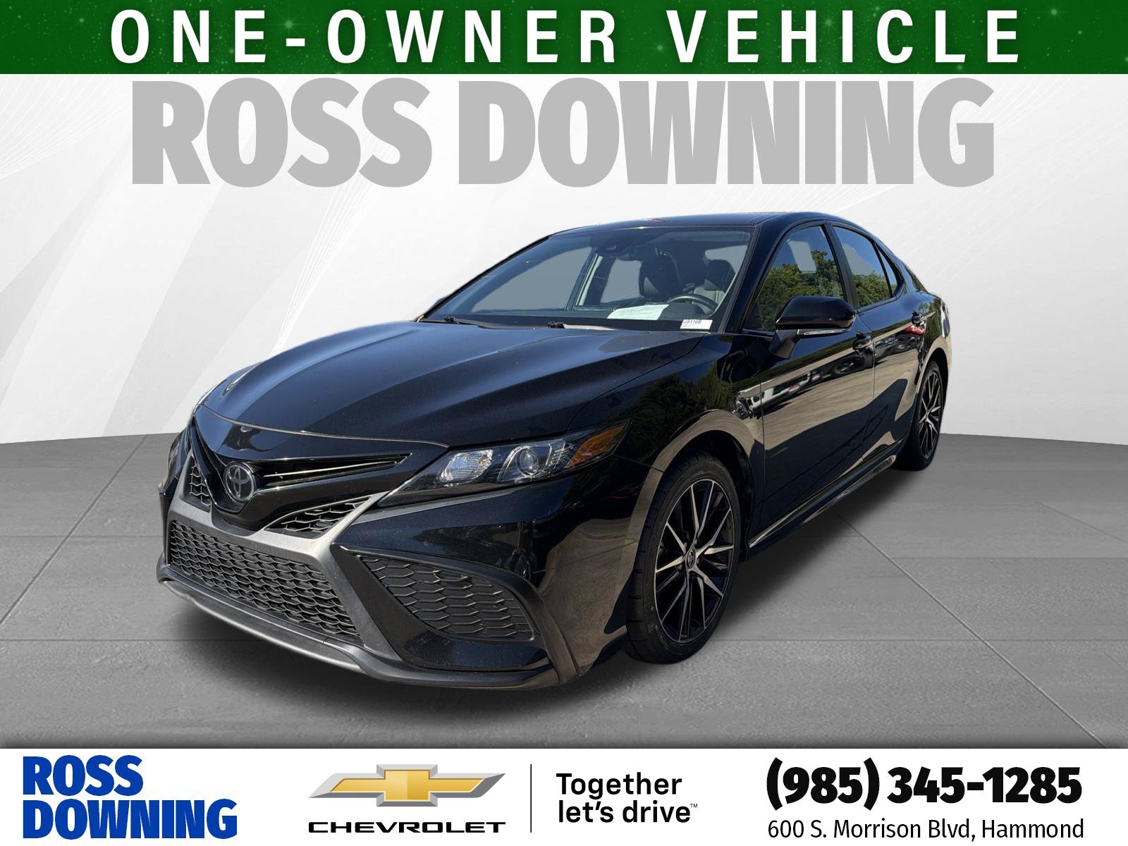 Used 2023 Toyota Camry SE FWD image 1