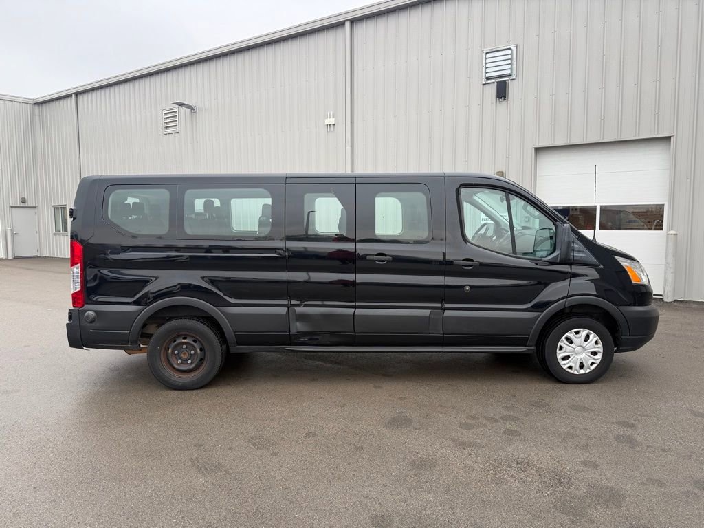 Used 2019 Ford Transit 350 XLT image 16
