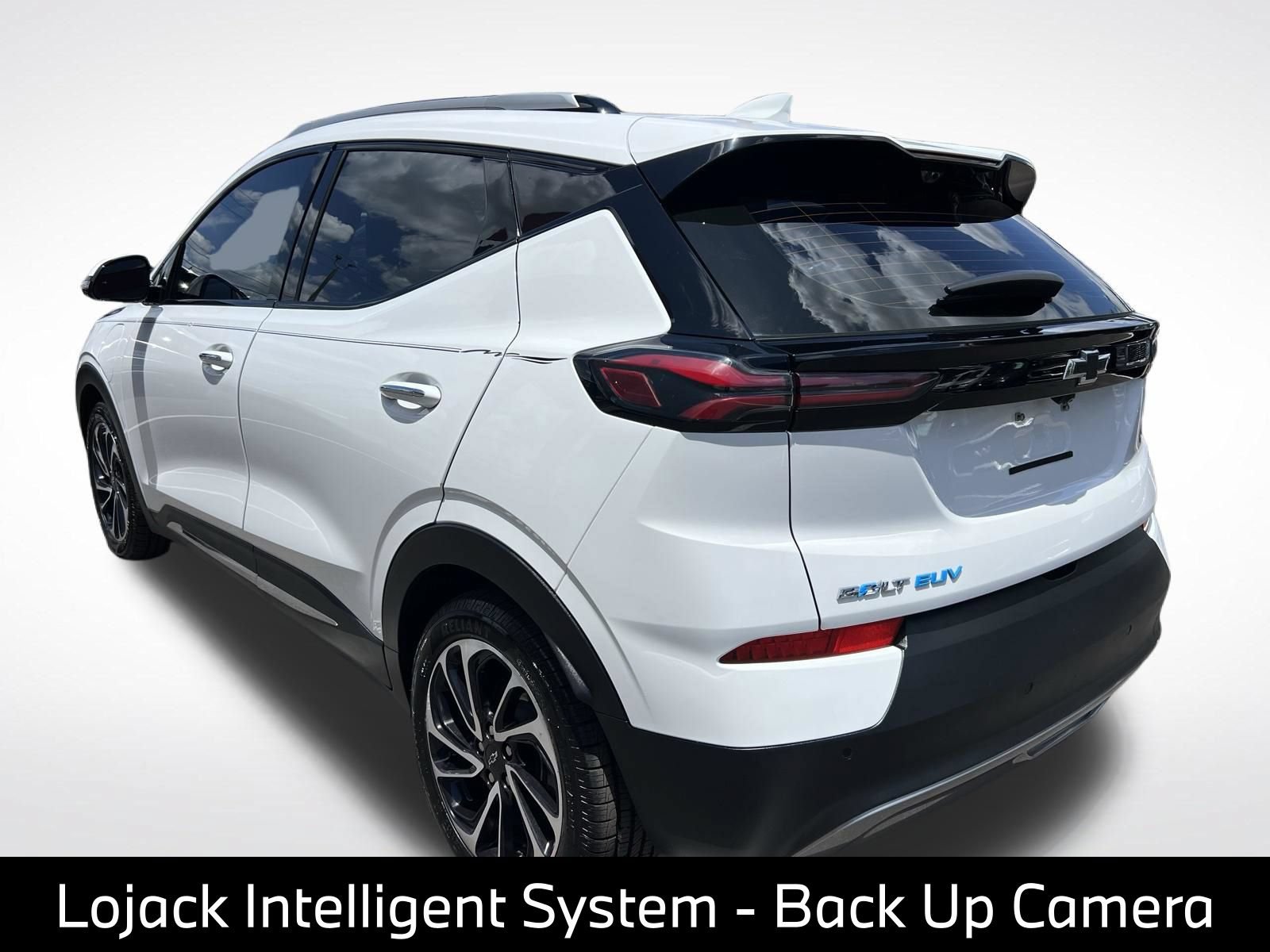 Used 2022 Chevrolet Bolt EUV Premier w/ Super Cruise Package FWD image 8