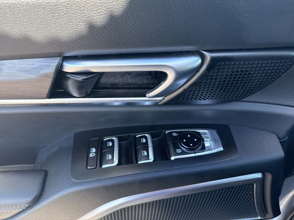 Used 2024 Kia Telluride EX X-Line image 19