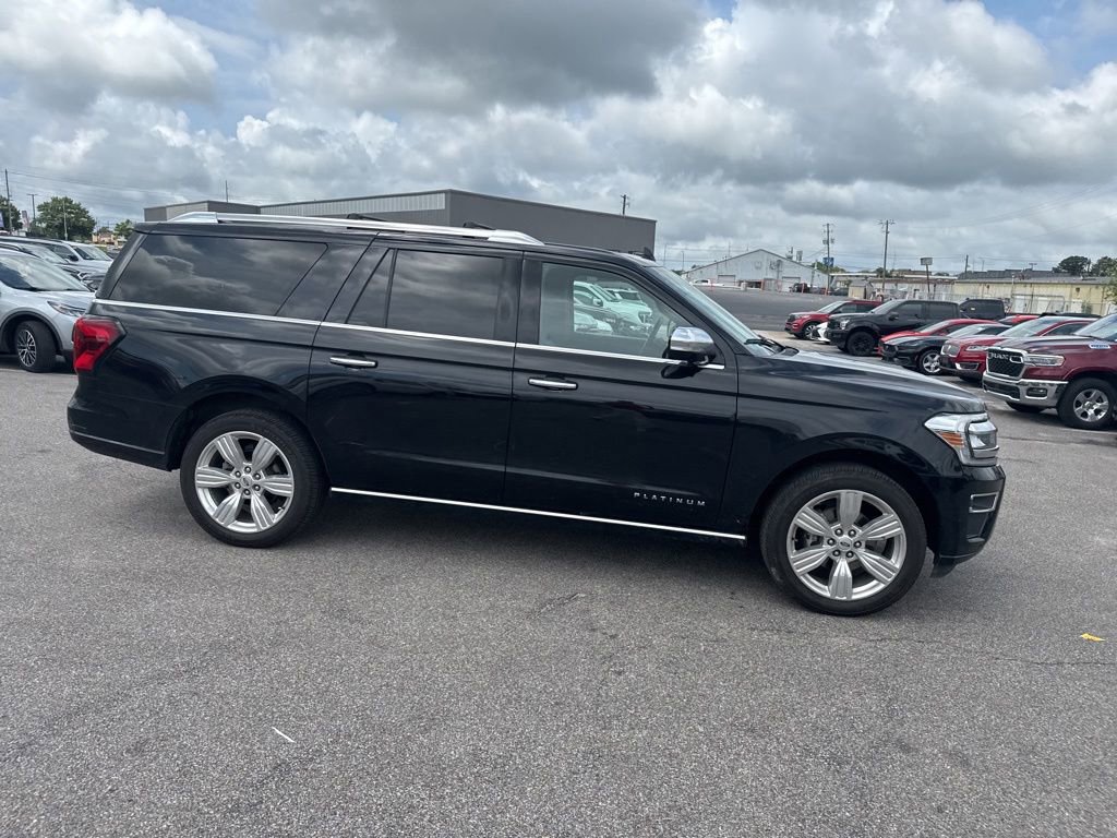 Used 2023 Ford Expedition Max Platinum AWD/4WD image 19
