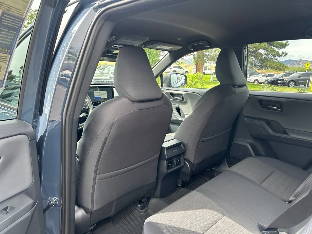 Used 2026 Toyota RAV4 SE w/ Weather Package AWD/4WD image 20