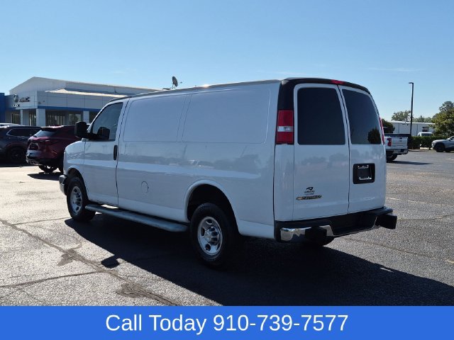 Used 2021 Chevrolet Express 2500 RWD image 5