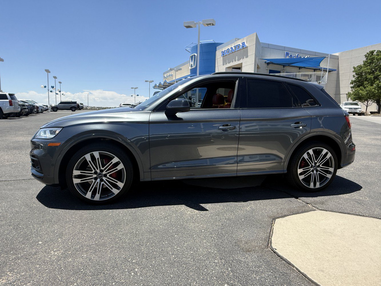 Used 2019 Audi SQ5 Prestige w/ Prestige Package AWD/4WD image 8