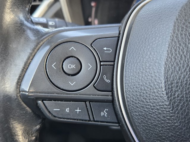 Used 2023 Toyota Corolla Cross XLE w/ Convenience Package FWD image 24