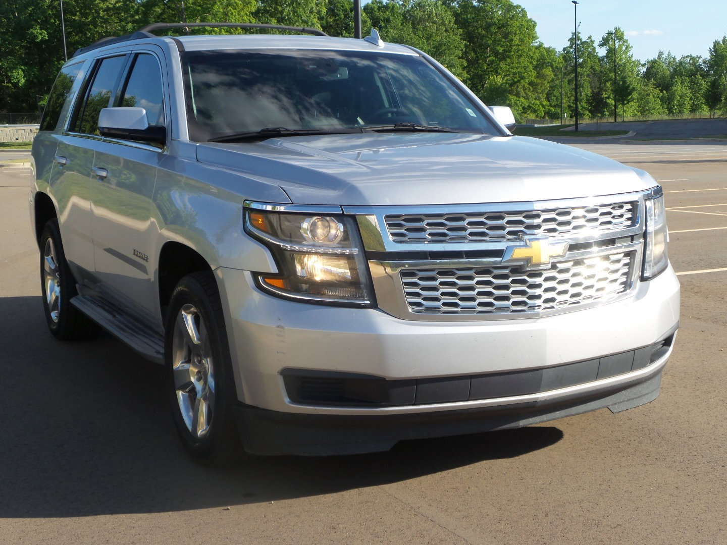 Used 2015 Chevrolet Tahoe LT image 9