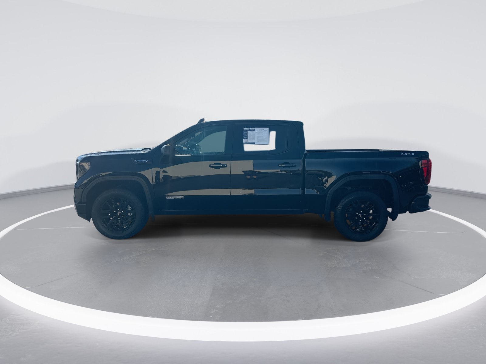 Used 2024 GMC Sierra 1500 Elevation AWD/4WD image 6