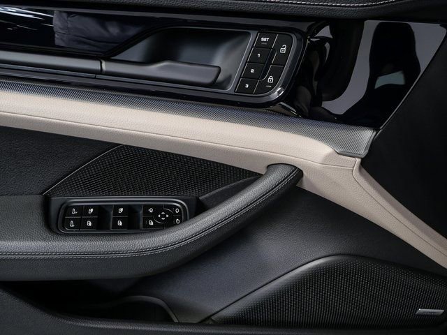 New 2026 Porsche Panamera image 6