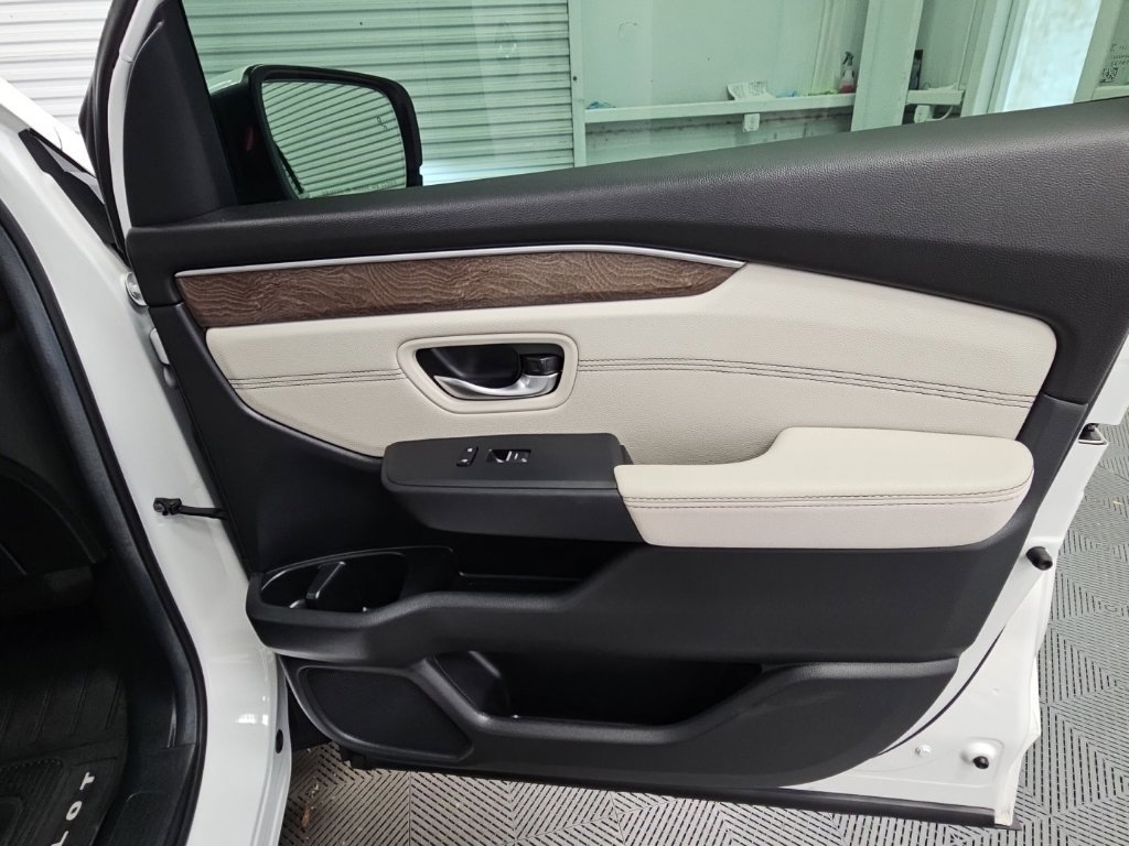 Used 2026 Honda Pilot Elite image 45