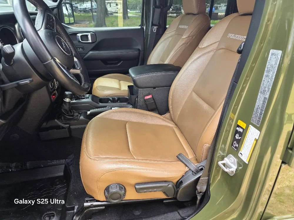 Used 2021 Jeep Wrangler Unlimited Rubicon AWD/4WD image 17