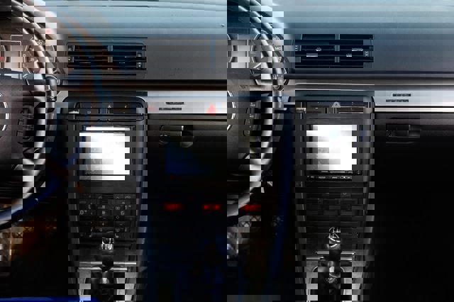 Used 2005 Audi S4 Sedan image 40