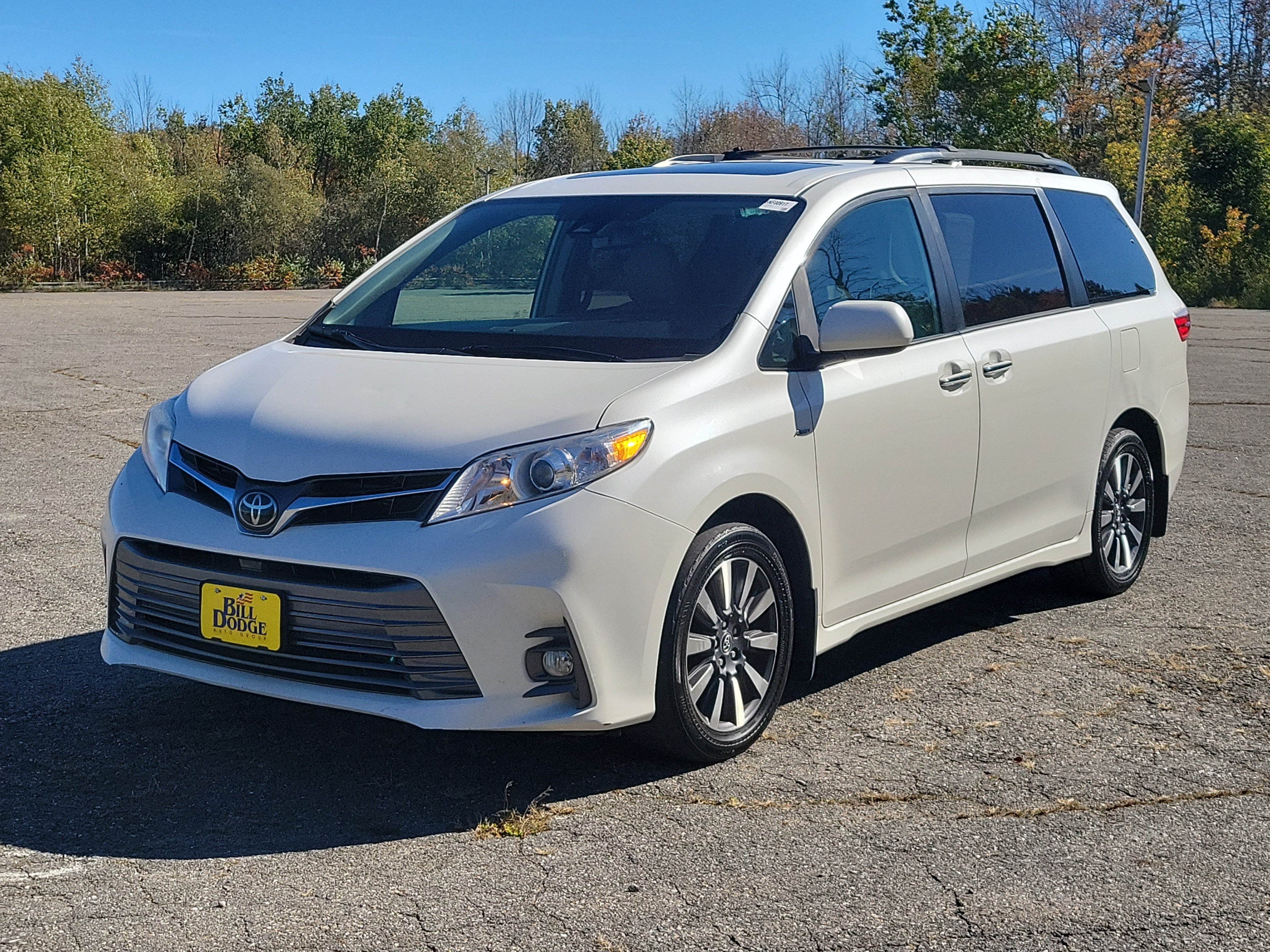 Used 2019 Toyota Sienna XLE Premium w/ Carpet Mat Package