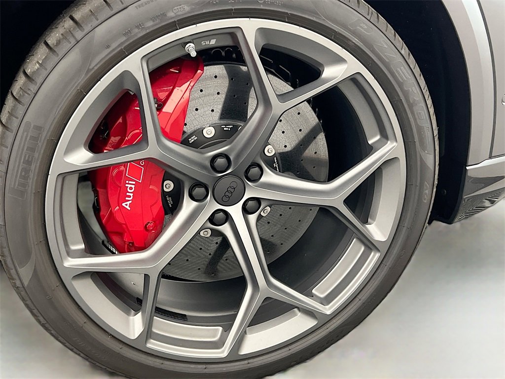 New 2026 Audi RS Q8 performance image 31