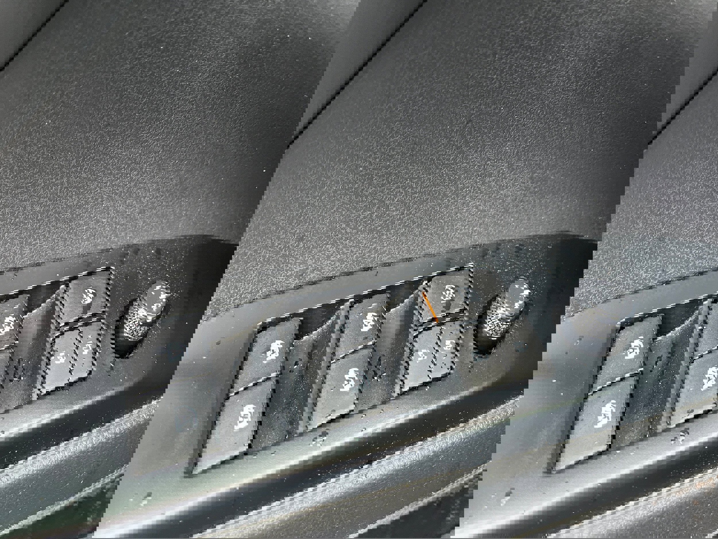 Used 2019 Toyota Camry SE FWD image 16