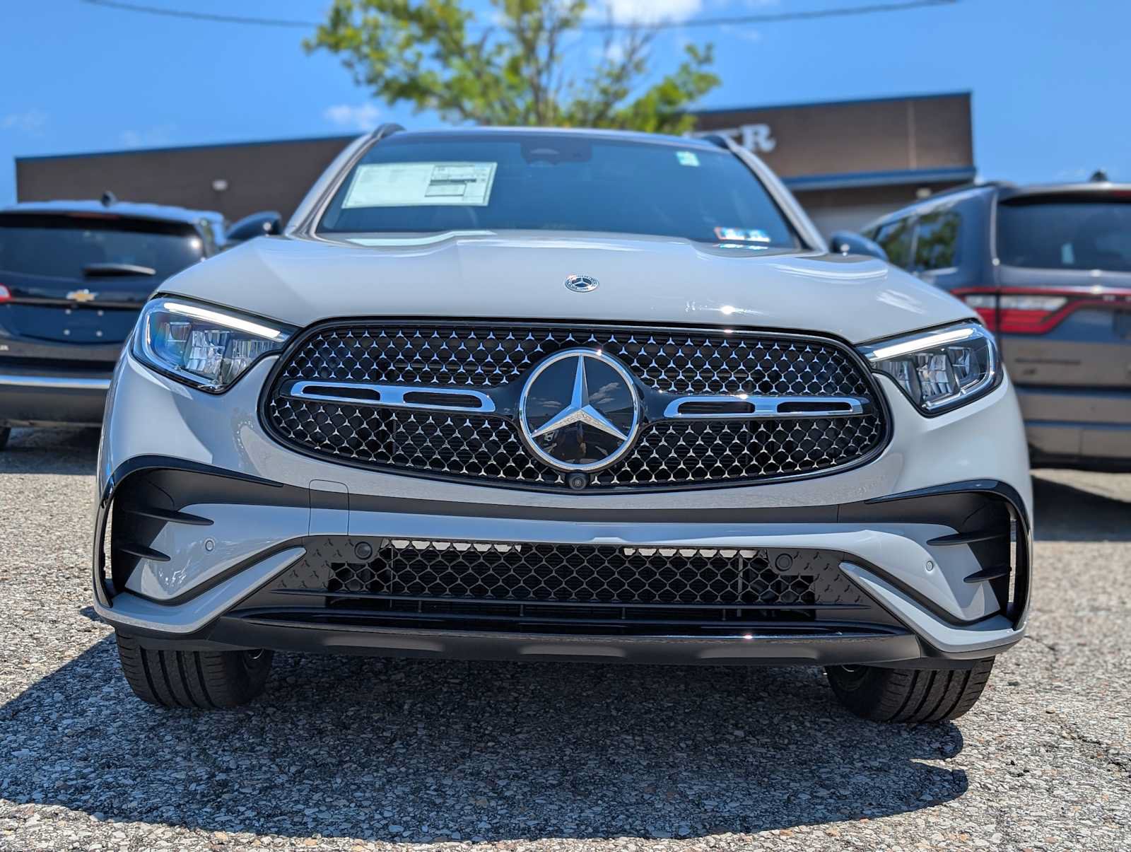 New 2026 Mercedes-Benz GLC 300 4MATIC image 2