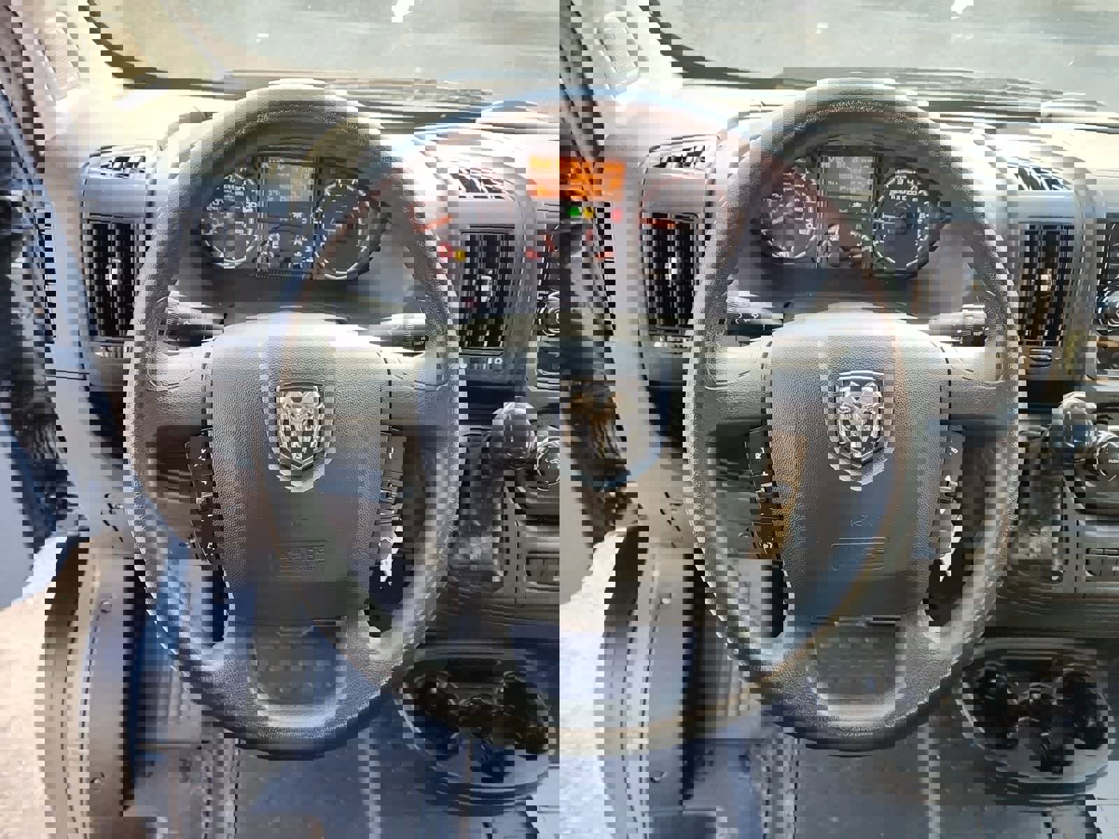 Used 2020 RAM ProMaster 3500 image 12