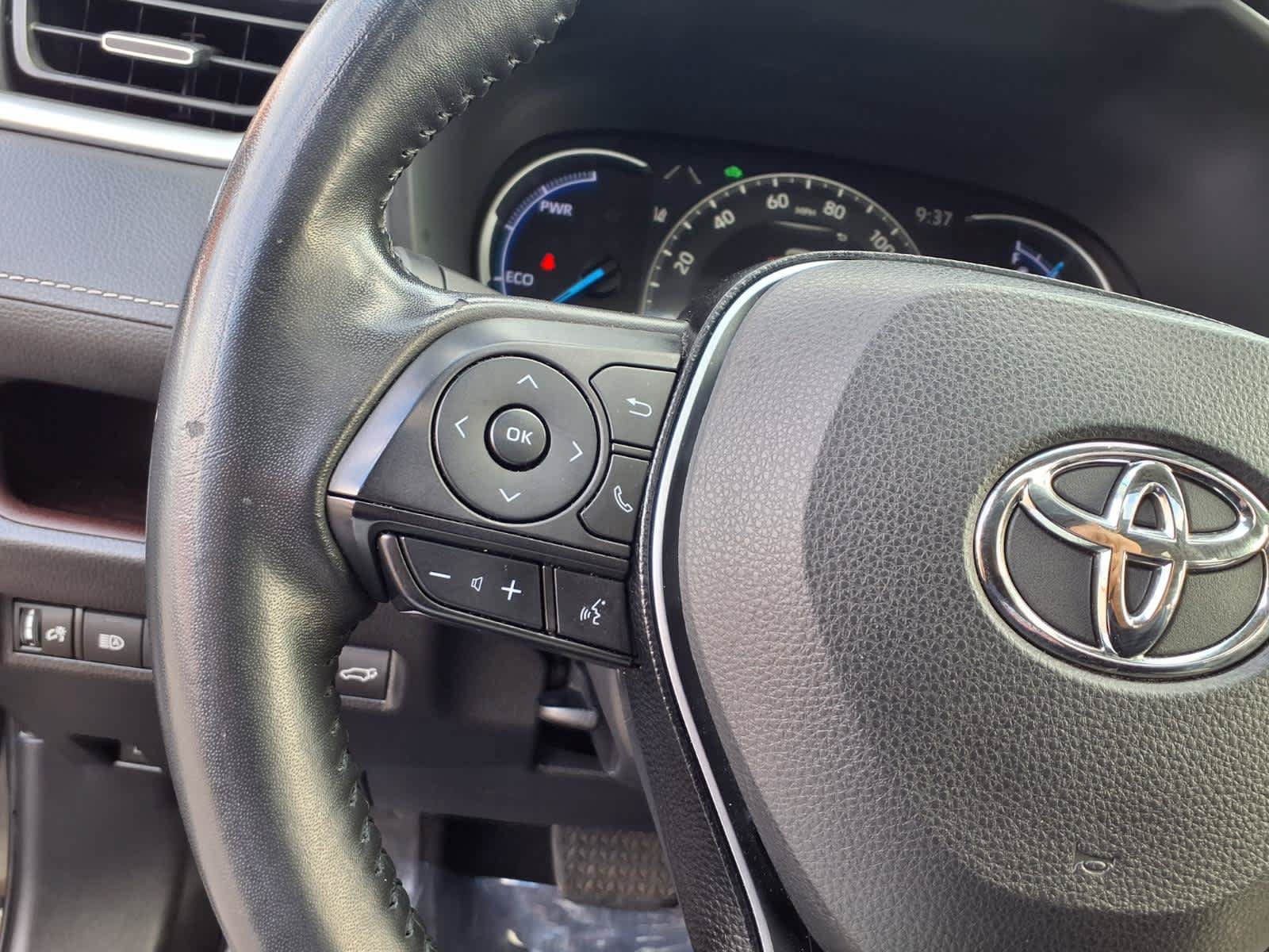 Used 2020 Toyota RAV4 Limited w/ All Weather Liner Package AWD/4WD image 23