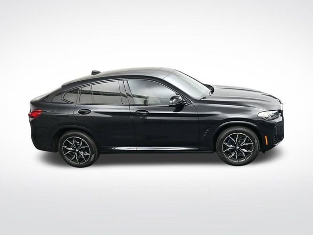 Used 2024 BMW X4 M40i w/ Premium Package image 20