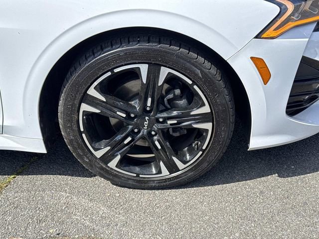 Used 2024 Kia K5 GT-Line w/ GT-Line Premium Package FWD image 7