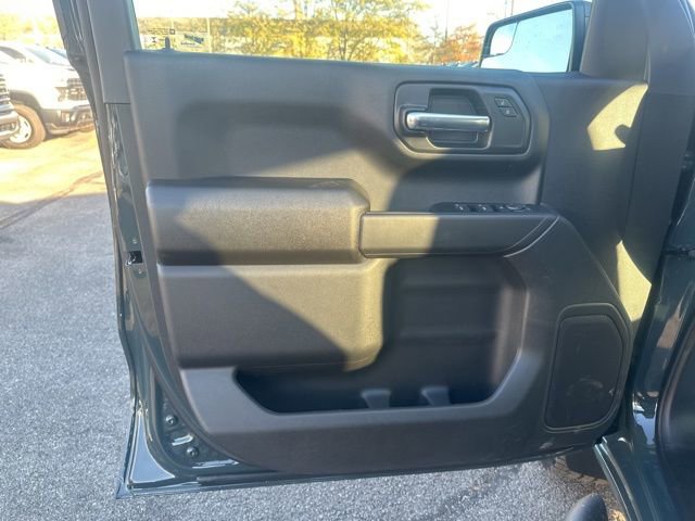 New 2026 Chevrolet Silverado 1500 Custom Trail Boss w/ Turbomax Blackout Package image 10