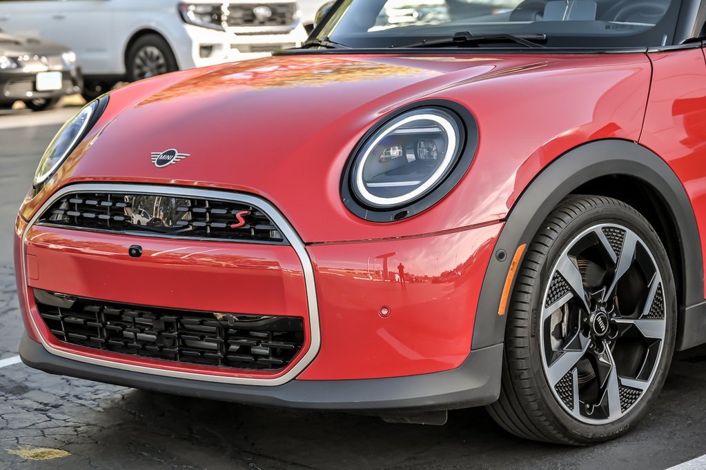 Used 2025 MINI Cooper S image 2