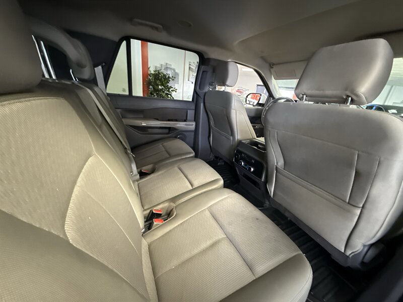 Used 2019 Ford Expedition Max XLT RWD image 19