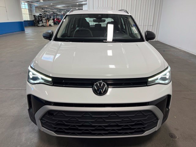 Used 2025 Volkswagen Taos S FWD image 8