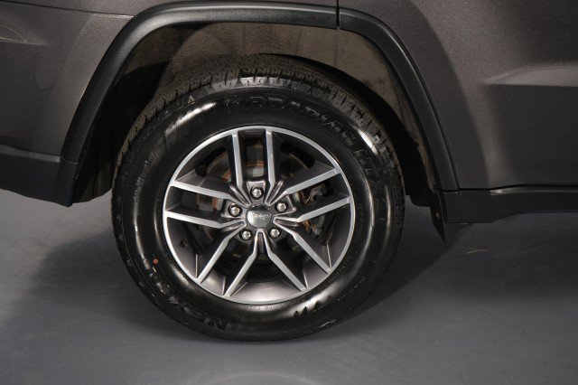 Used 2018 Jeep Grand Cherokee Limited AWD/4WD image 47