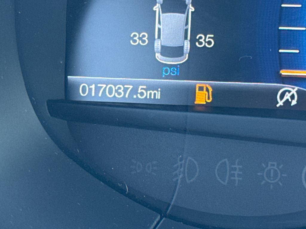 Used 2024 Ford Edge SEL w/ Convenience Package image 35