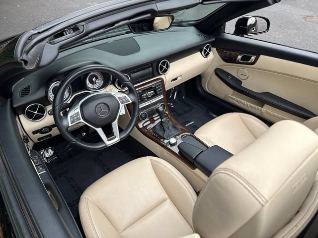 Used 2014 Mercedes-Benz SLK 350 image 46