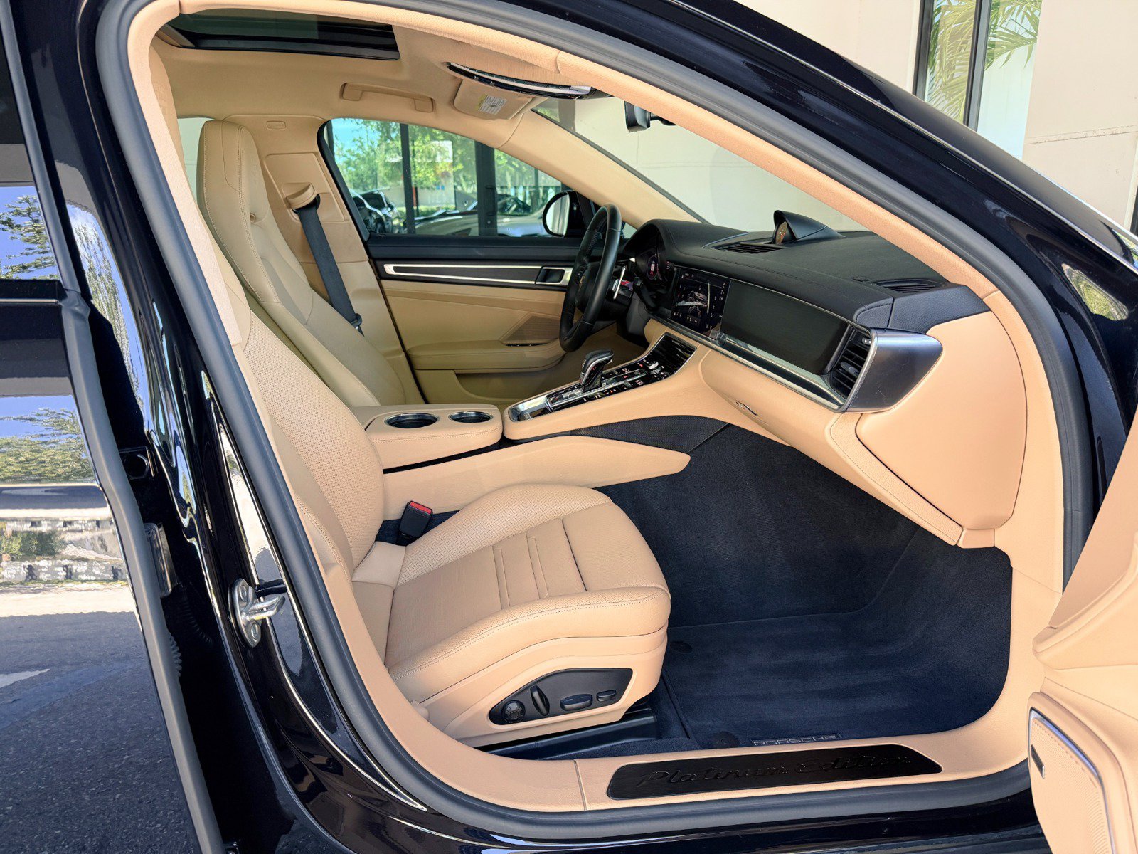 Used 2023 Porsche Panamera Platinum Edition RWD image 21