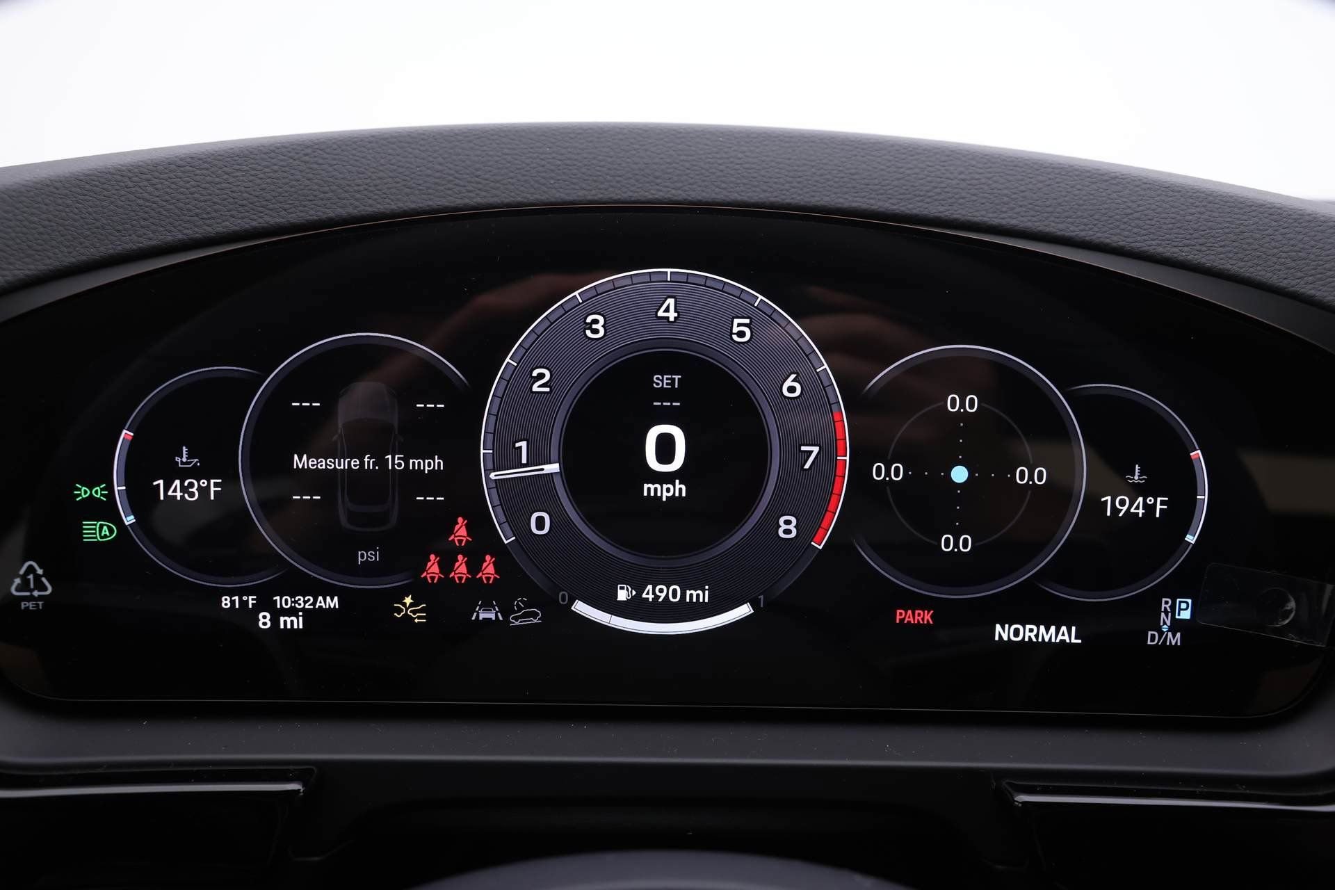 Used 2024 Porsche Cayenne Coupe image 25