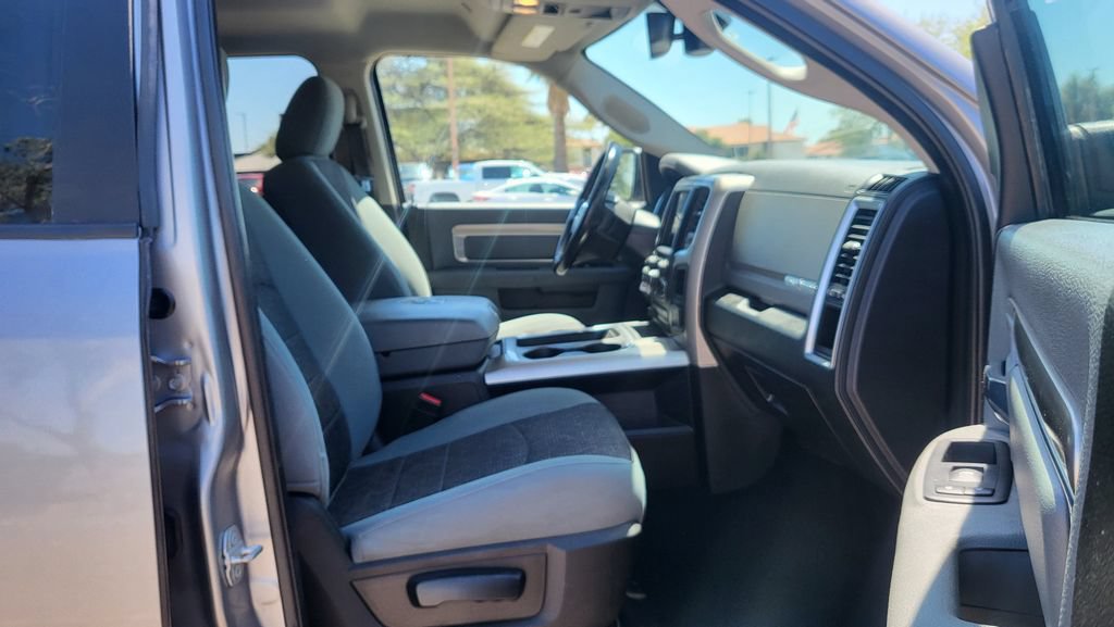 Used 2019 RAM 1500 Lone Star AWD/4WD image 18