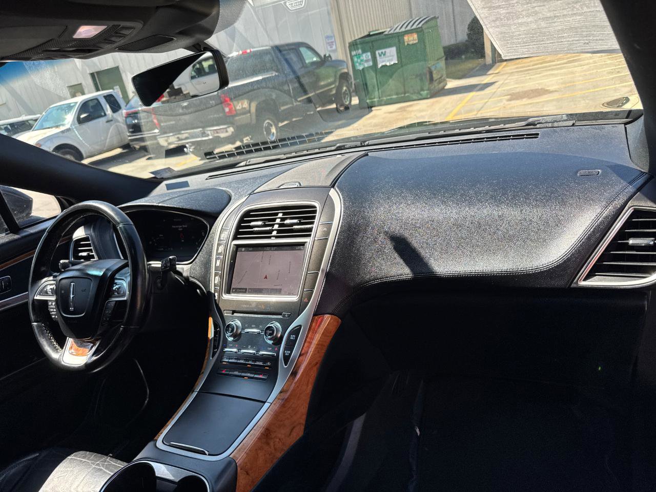 Used 2019 Lincoln Nautilus Select image 22