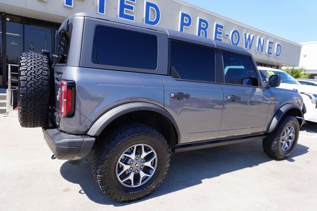 Certified 2025 Ford Bronco Badlands AWD/4WD image 6