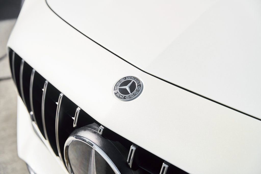 Used 2018 Mercedes-Benz AMG GT R image 7
