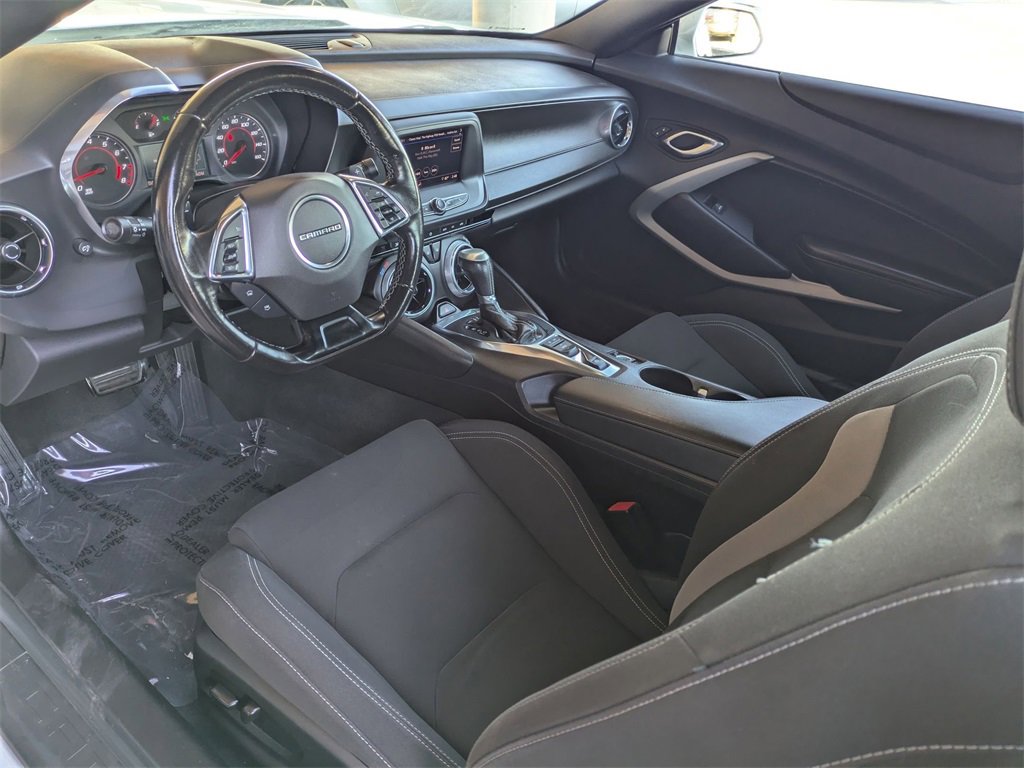 Used 2023 Chevrolet Camaro LT image 25