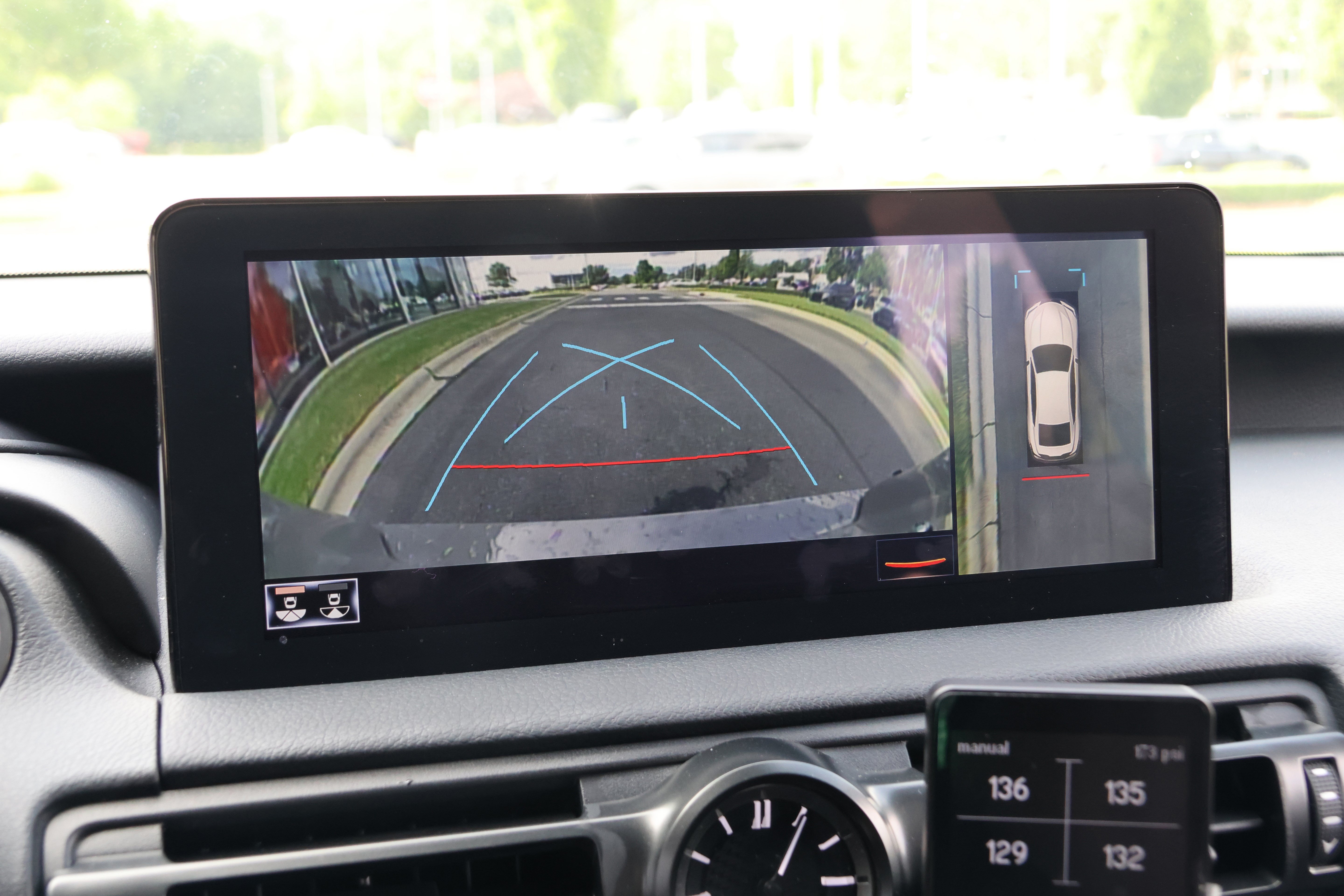 Used 2024 Lexus IS 500 RWD image 38