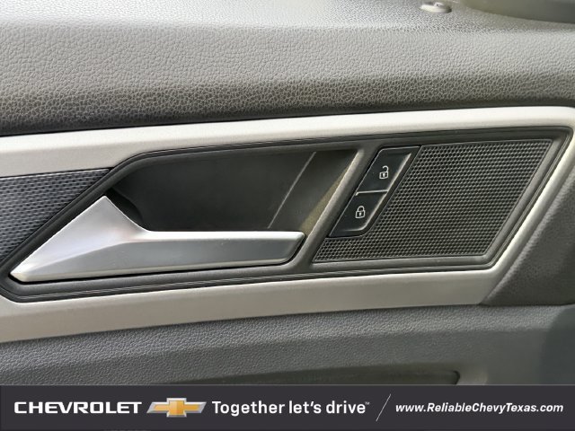 Used 2020 Volkswagen Atlas Cross Sport SEL R-Line AWD/4WD image 26