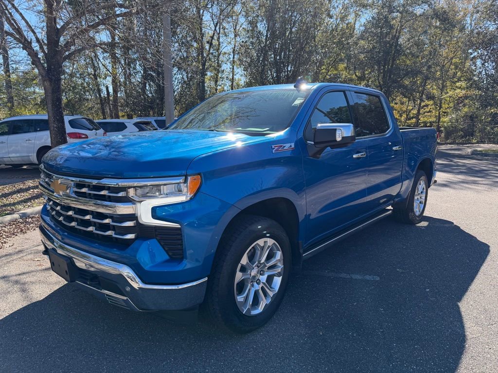 Used 2023 Chevrolet Silverado 1500 LTZ w/ Z71 Off-Road Package image 3