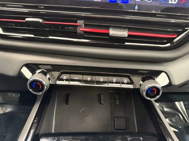 Used 2025 Chevrolet Silverado EV RST image 39