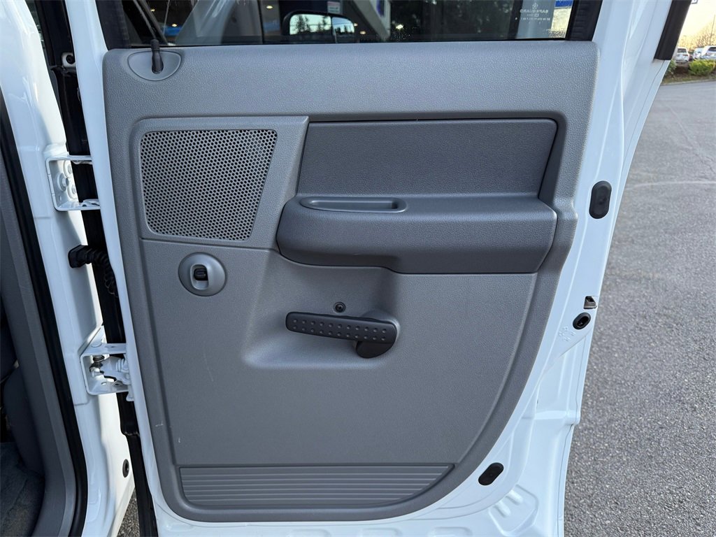 Used 2007 Dodge Ram 3500 Truck SLT w/ Quad Cab Big Horn Value Group image 31