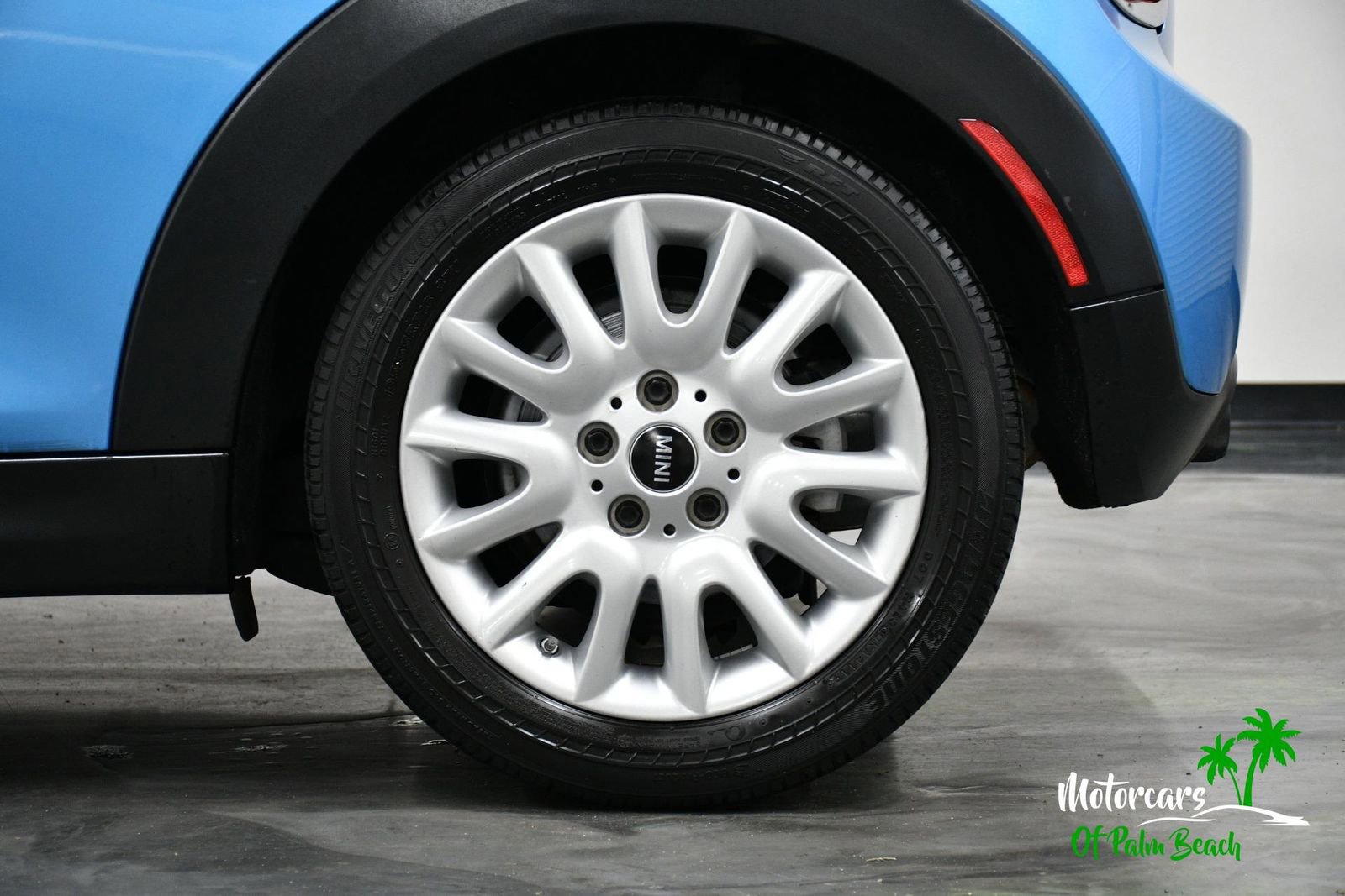 Used 2015 MINI Cooper 2-Door Hardtop FWD image 6
