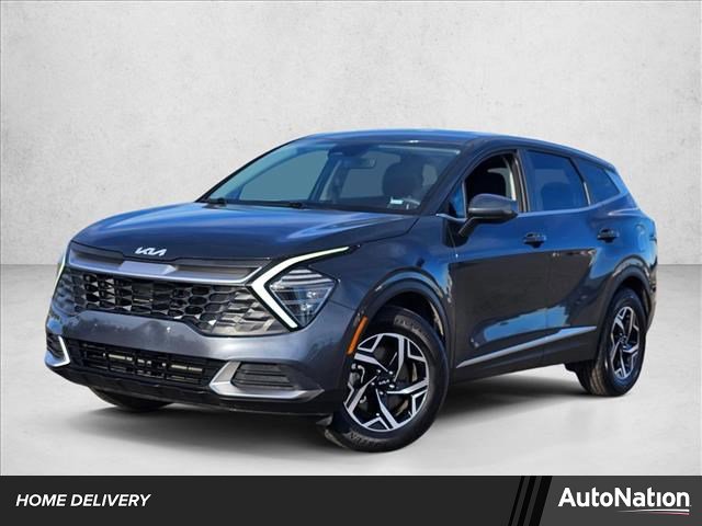 Used 2024 Kia Sportage LX image 1